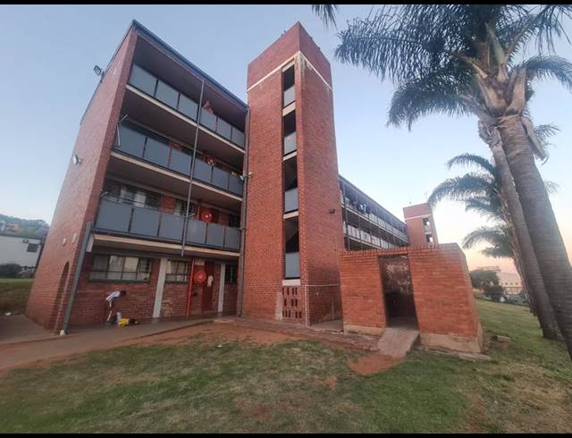 2 BEDROOM PROPERTY TO RENT IN LAUDIUM